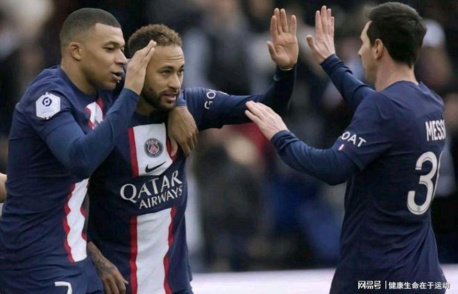 沪媒：足协杯决赛有六成是河南球迷，“球迷专列”重现江湖