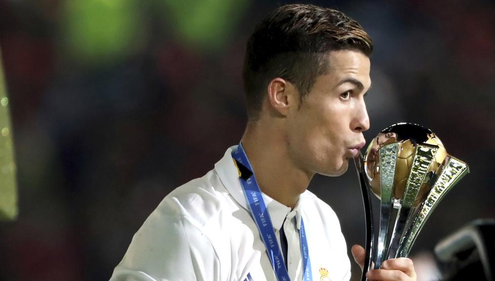 大乌龙！勇士队记：库里是左腿遭遇股四头肌挫伤，而不是右腿