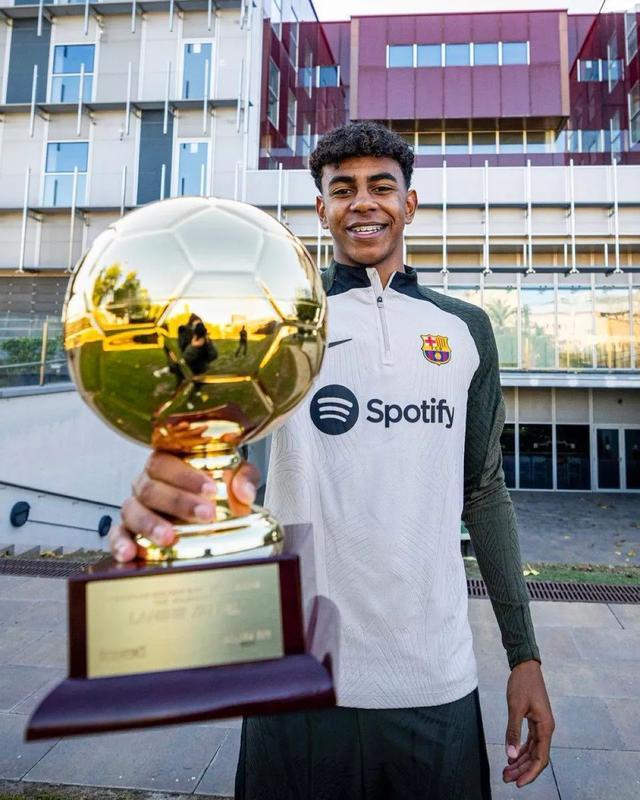 篮球火箭遭遇四连败，主帅承认防守有问题