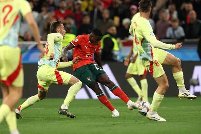 巴黎圣日耳成点球大战专家，恩里克时代4次点球大战全胜（恩里克治下巴黎点球大战4战全胜，堪称点球专家）