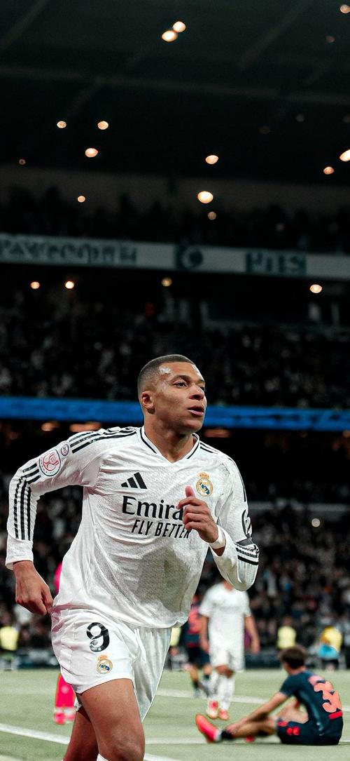 意大利杯2-1,博洛尼亚逆转帕尔马,进八强,21岁阿根廷新星一剑封喉