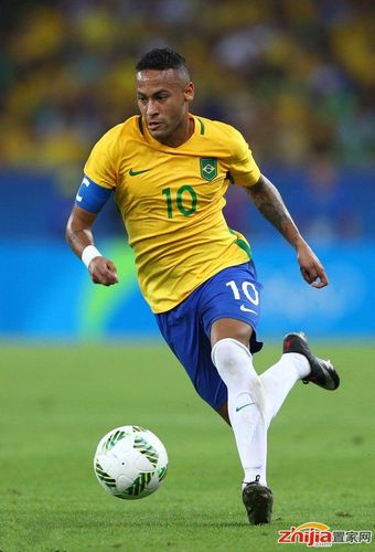 本赛季东契奇缺席时里夫斯场均40分10助攻，今日三节36+9