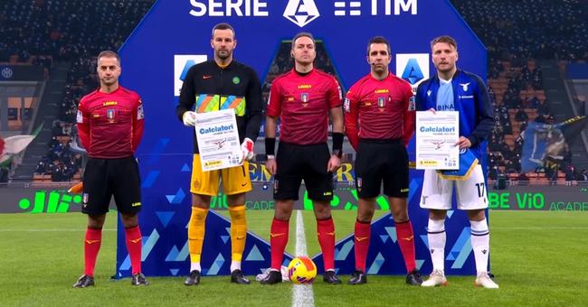 莱万：我们踢得有点松懈，我很久没有在这么差的场地踢球了（莱万直言球队略显松懈：许久未在如此糟糕的场地比赛）