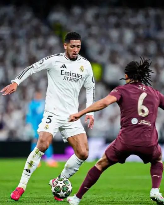 斯拉维亚主帅：我们让阿森纳踢得很艰难，但球队犯了致命失误